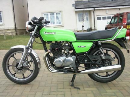 MrBike Motorcycles and Trikes